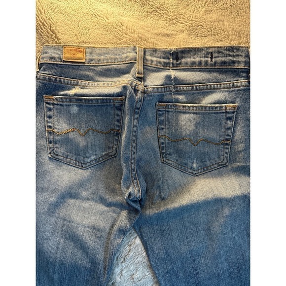 Red Engine Distressed Bootcut Jean - size 26 - Picture 1 of 8